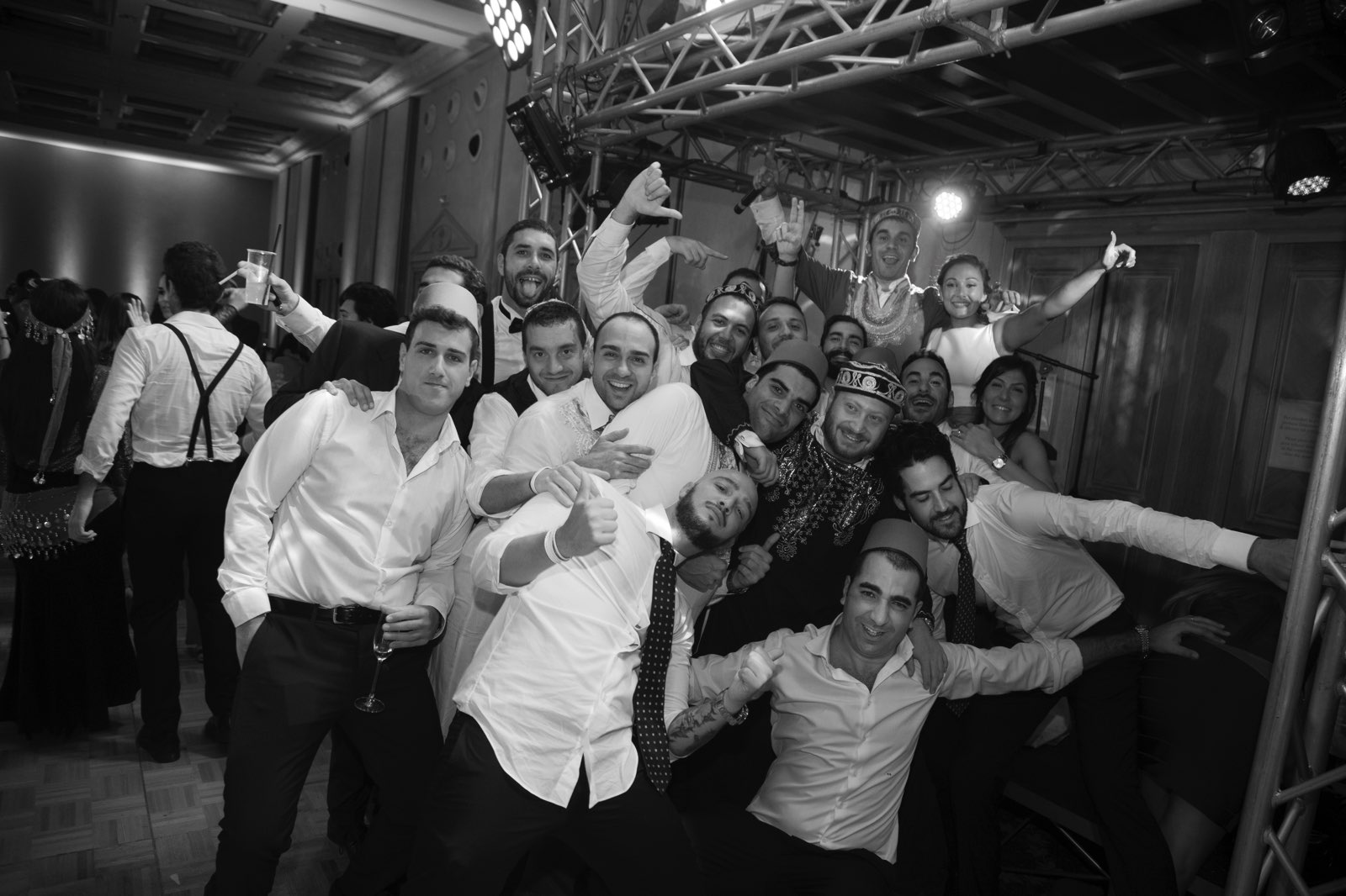cerzosimo-wedding-roma-ebraico-vietri-sul-mare-parco-dei-principi-36